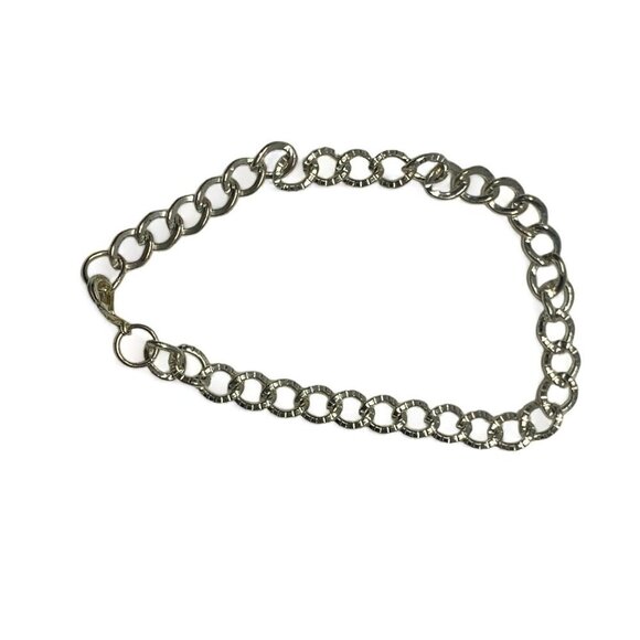 Silver Tone Chainlink Charm Bracelet 9"L Lobster Clasp - Picture 3 of 4